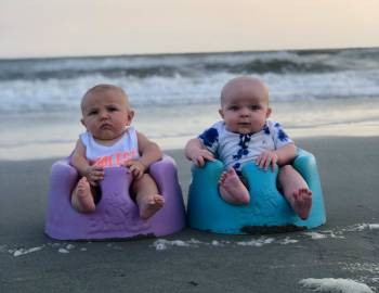 twins on holden beach