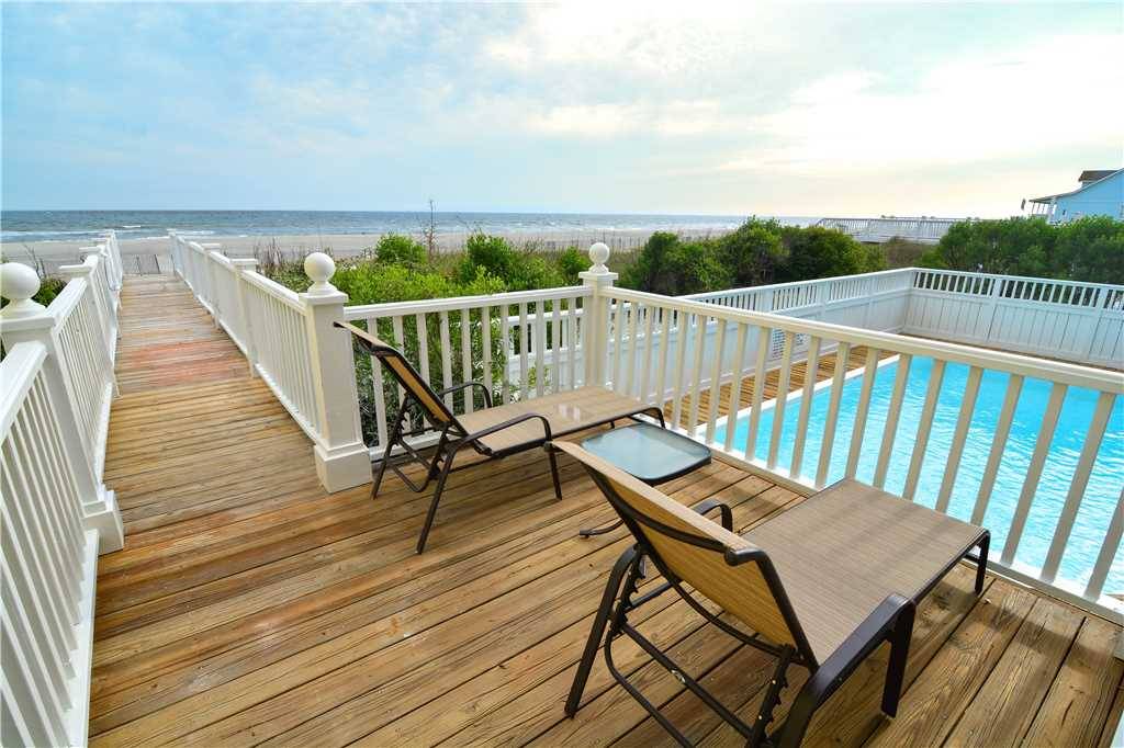 Benefits of Booking a Vacation Rental Hobbs Realty